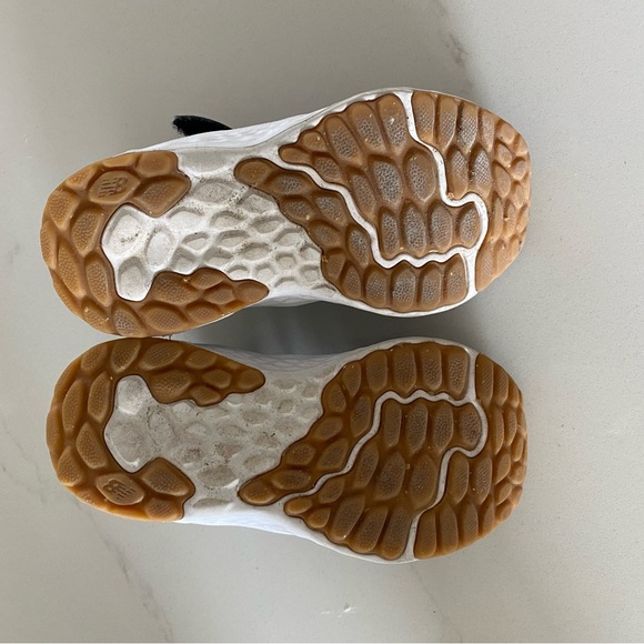 ⚫️ New Balance ⚫️ Fresh Foam Arishi V4 Hook & Loop Running Shoe - toddler size 7 - Picture 8 of 12